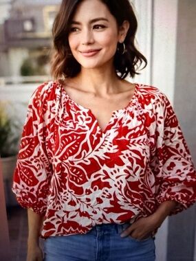 Banana Republic Lantern-Sleeve Cotton Red and White Blouse. EUC
